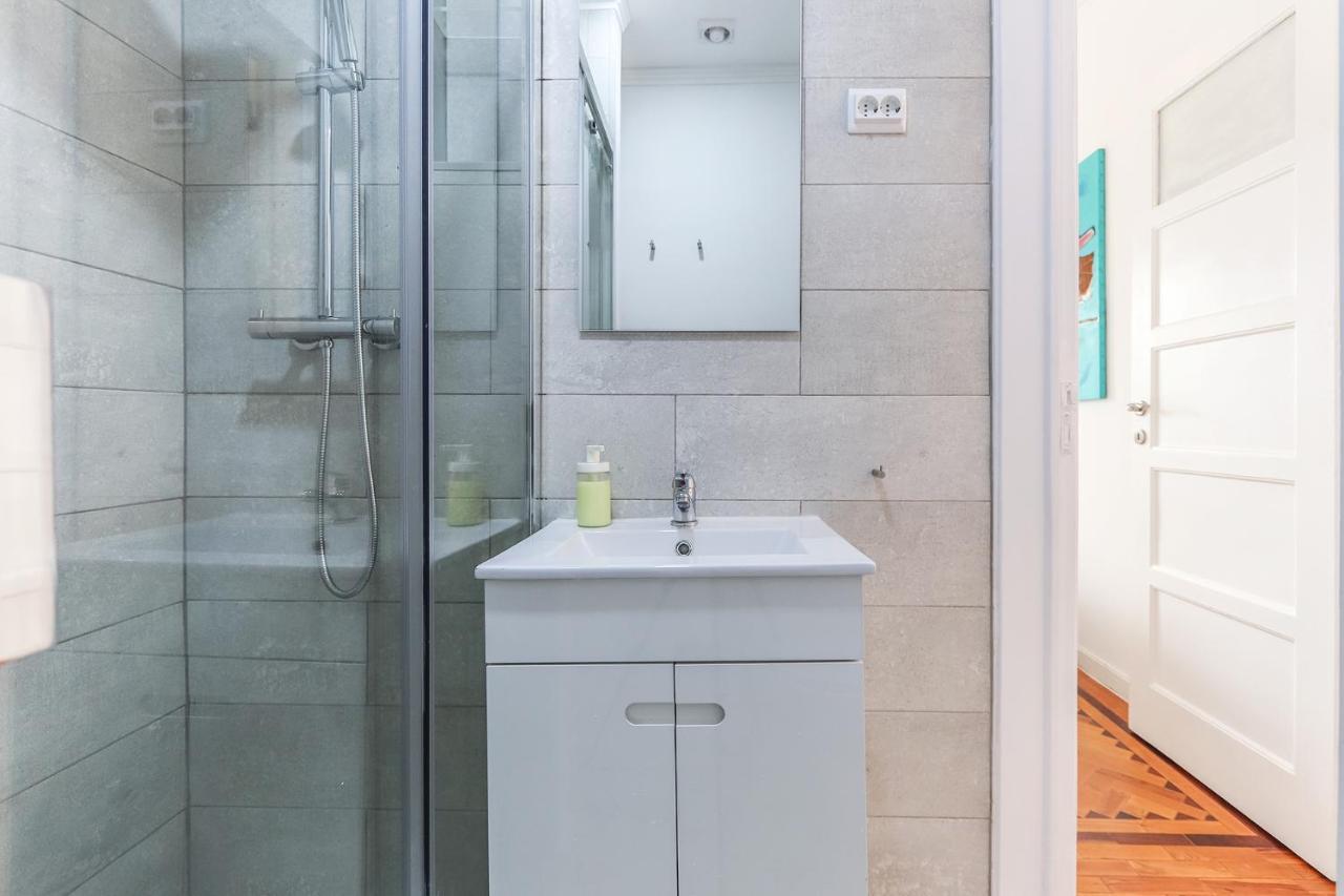 Vita Portucale ! Olaias Design With Terrace Lisboa Eksteriør bilde